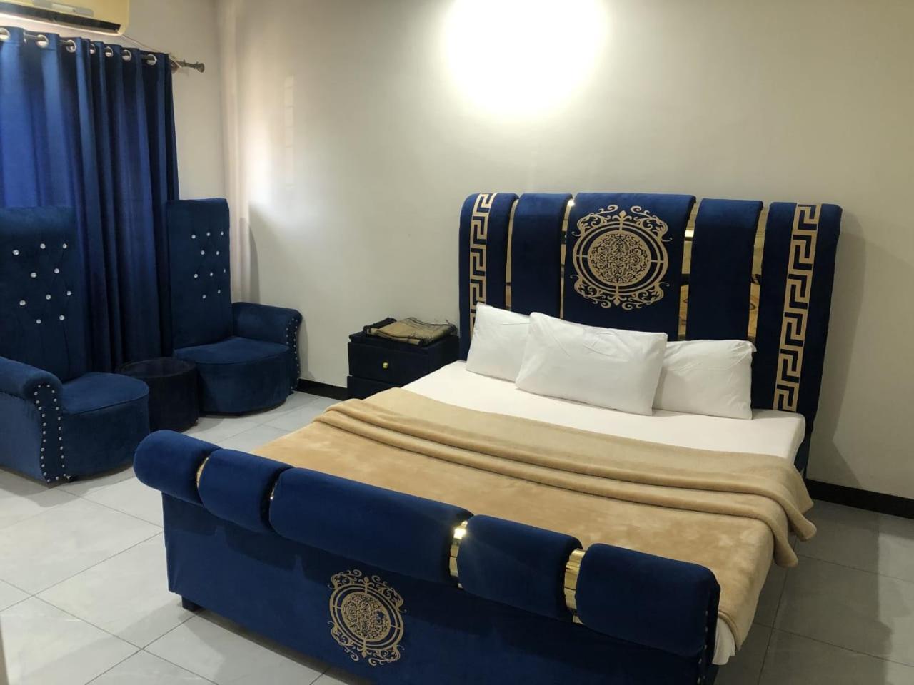 Hotel Islamabad Crown Rawalpindi Ngoại thất bức ảnh